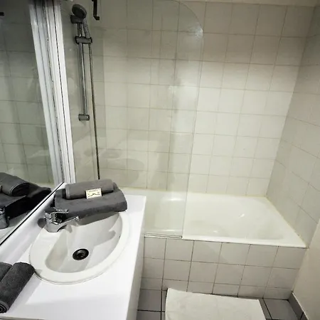 Apartment 36 M2 - Parc Des Buttes Chaumont!