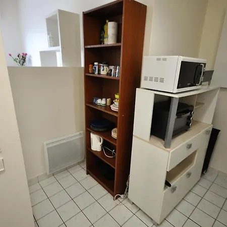 36 M2 - Parc Des Buttes Chaumont!